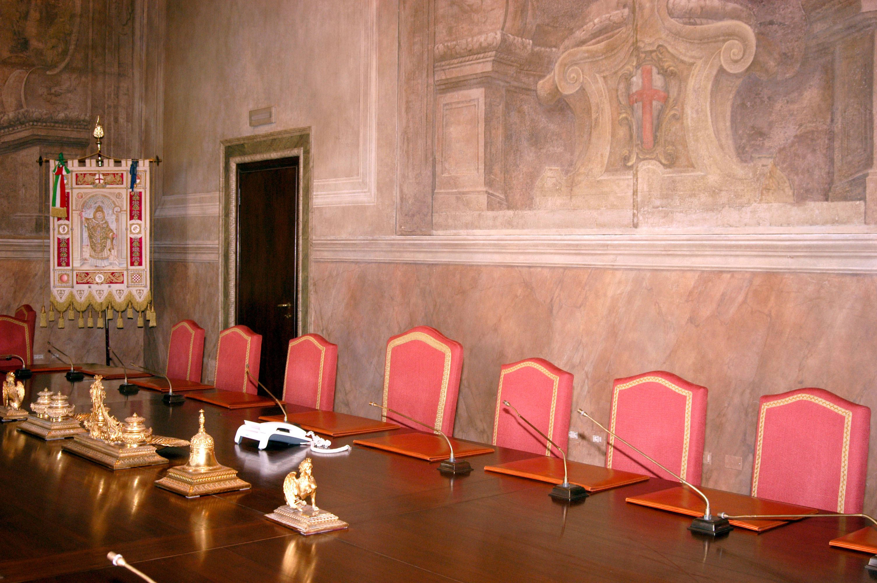 sala giunta comune milano