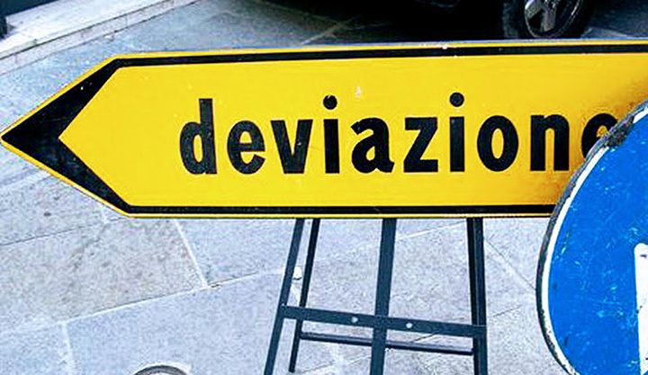 deviazione cartello