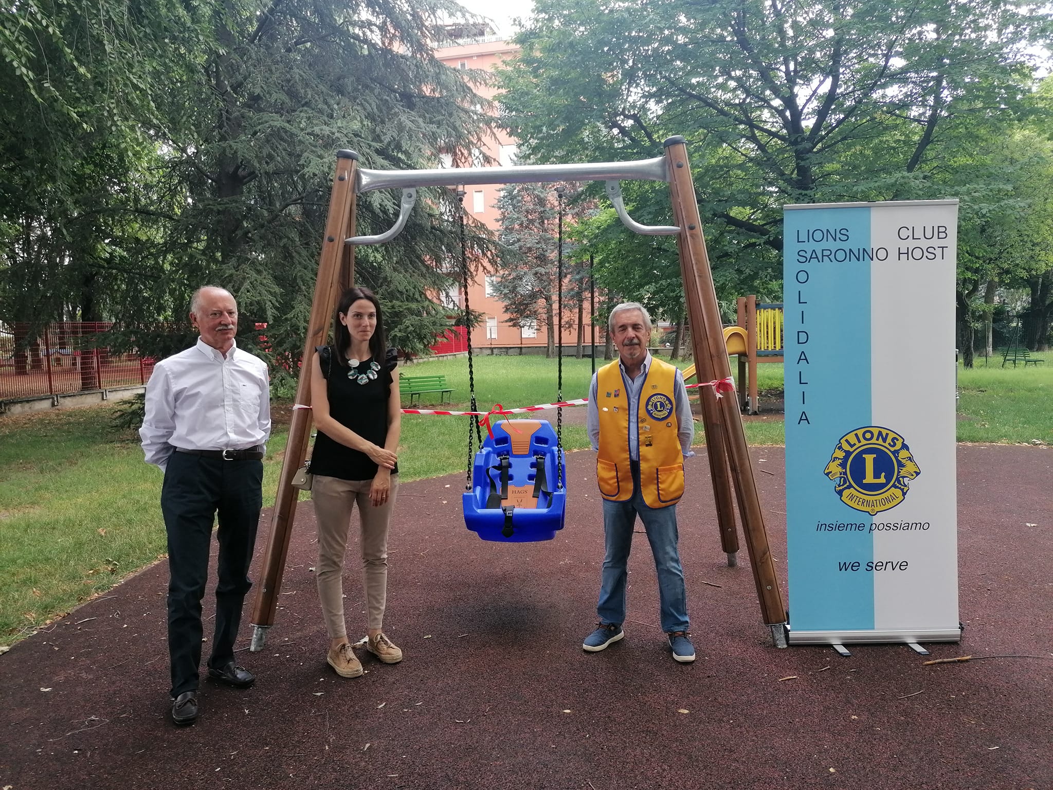 saronno foto altalena