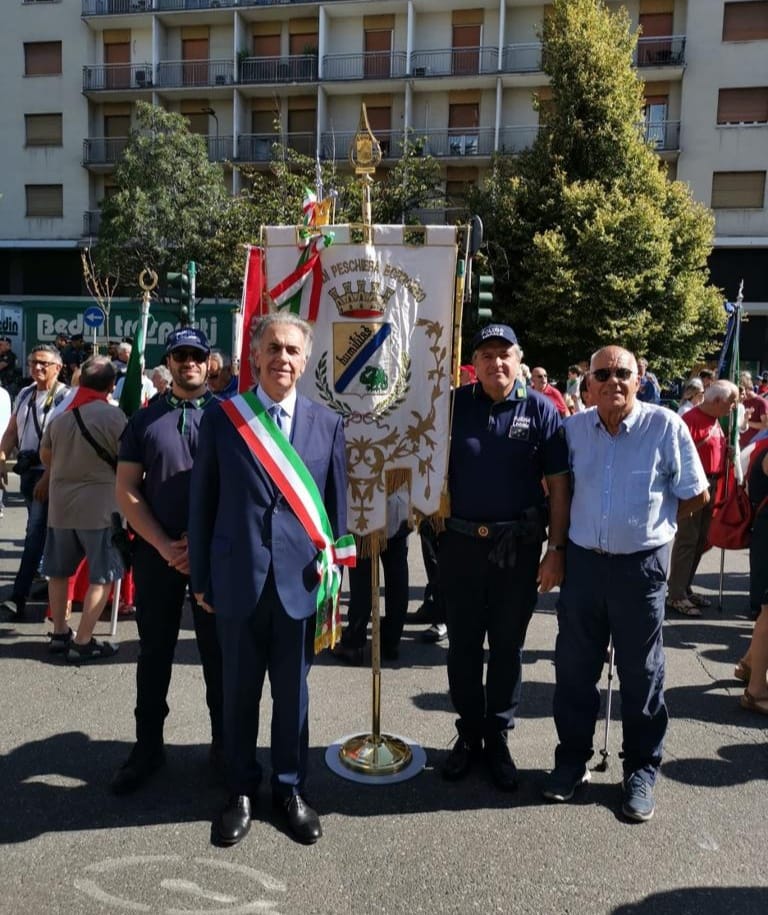 cerimonia piazzale Loreto Peschiera