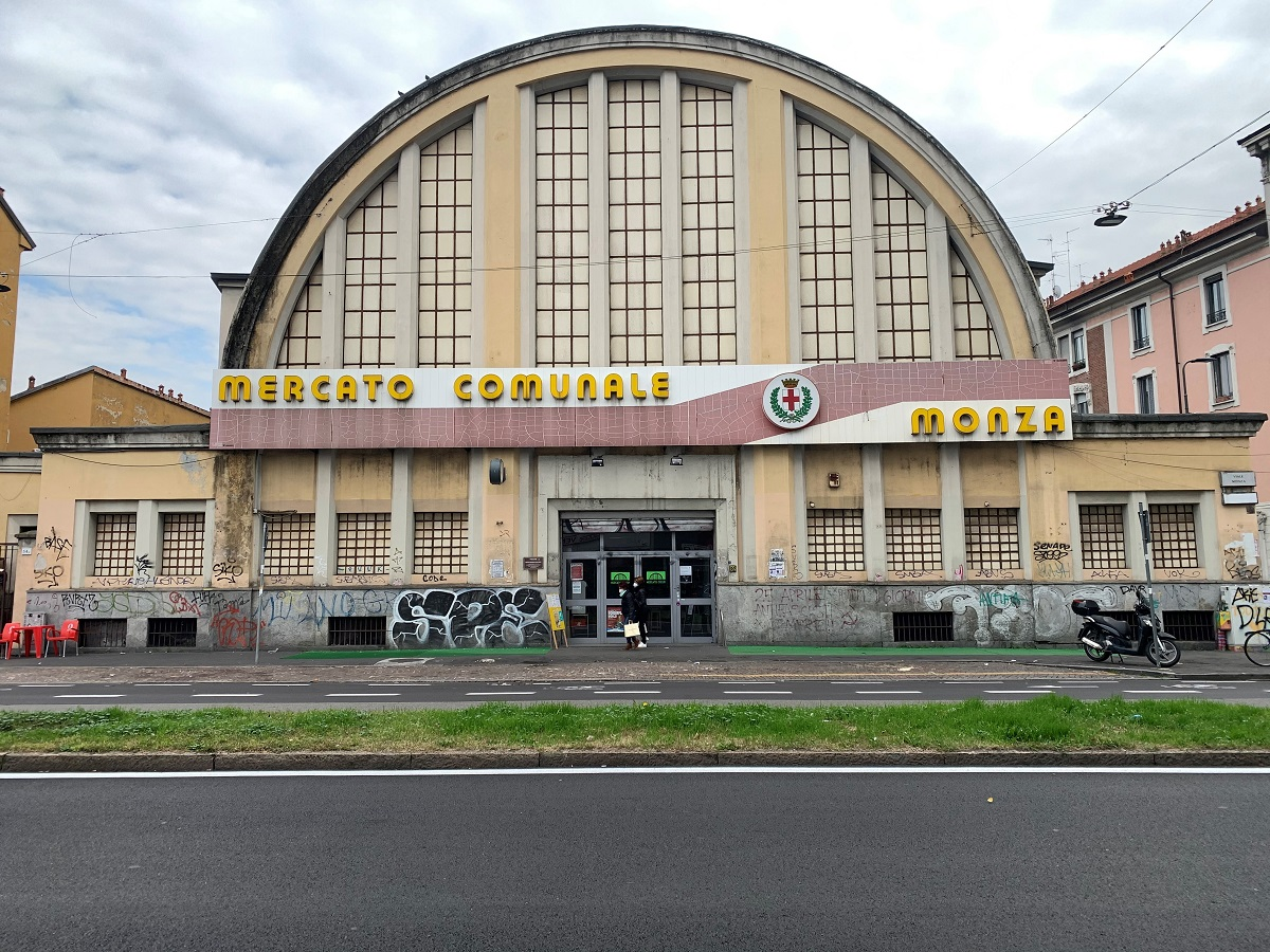 mercato comunale viale monza