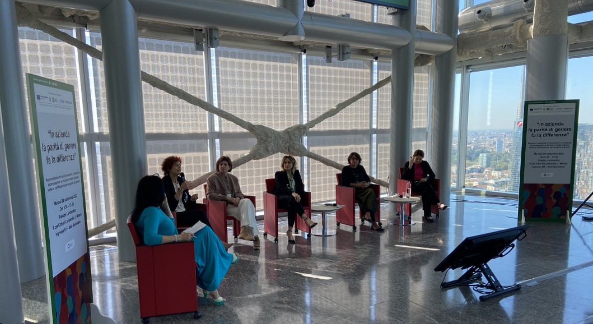 TIRONI PARITà GENERE