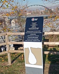 Foibe monumento rho giorno del ricordo