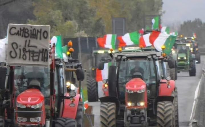 manifestazione trattori