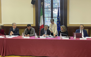 mille occhi sulla città