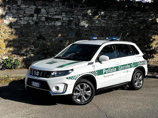 nuovo mezzo polizia rho