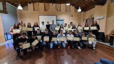 Borse di studio superiori rho