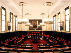 consiglio-comunale-milano-300x225-min