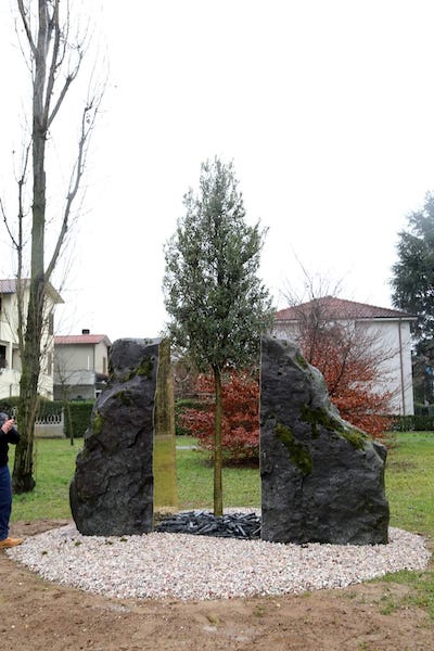 arcore monumento martiri delle foibe