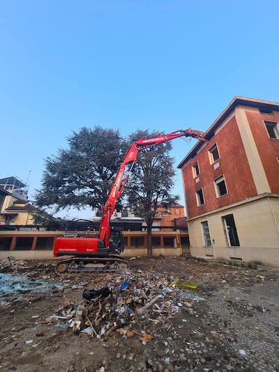 sesto cantiere via marconi