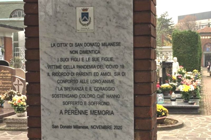 Lapide-covid-cimitero