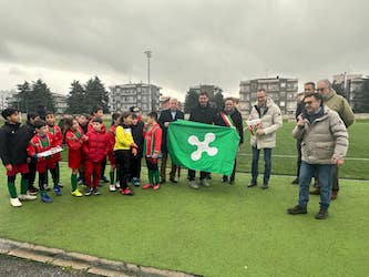 luci led centro sportivo cassina