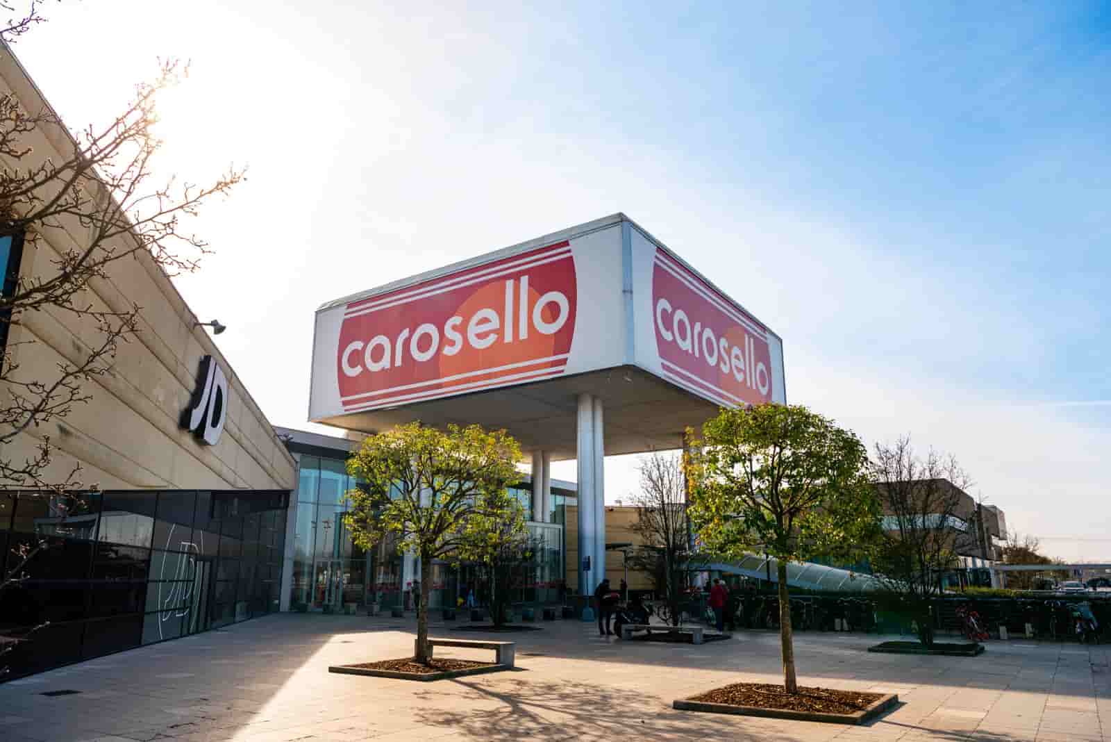 Centro commerciale Carosello-min