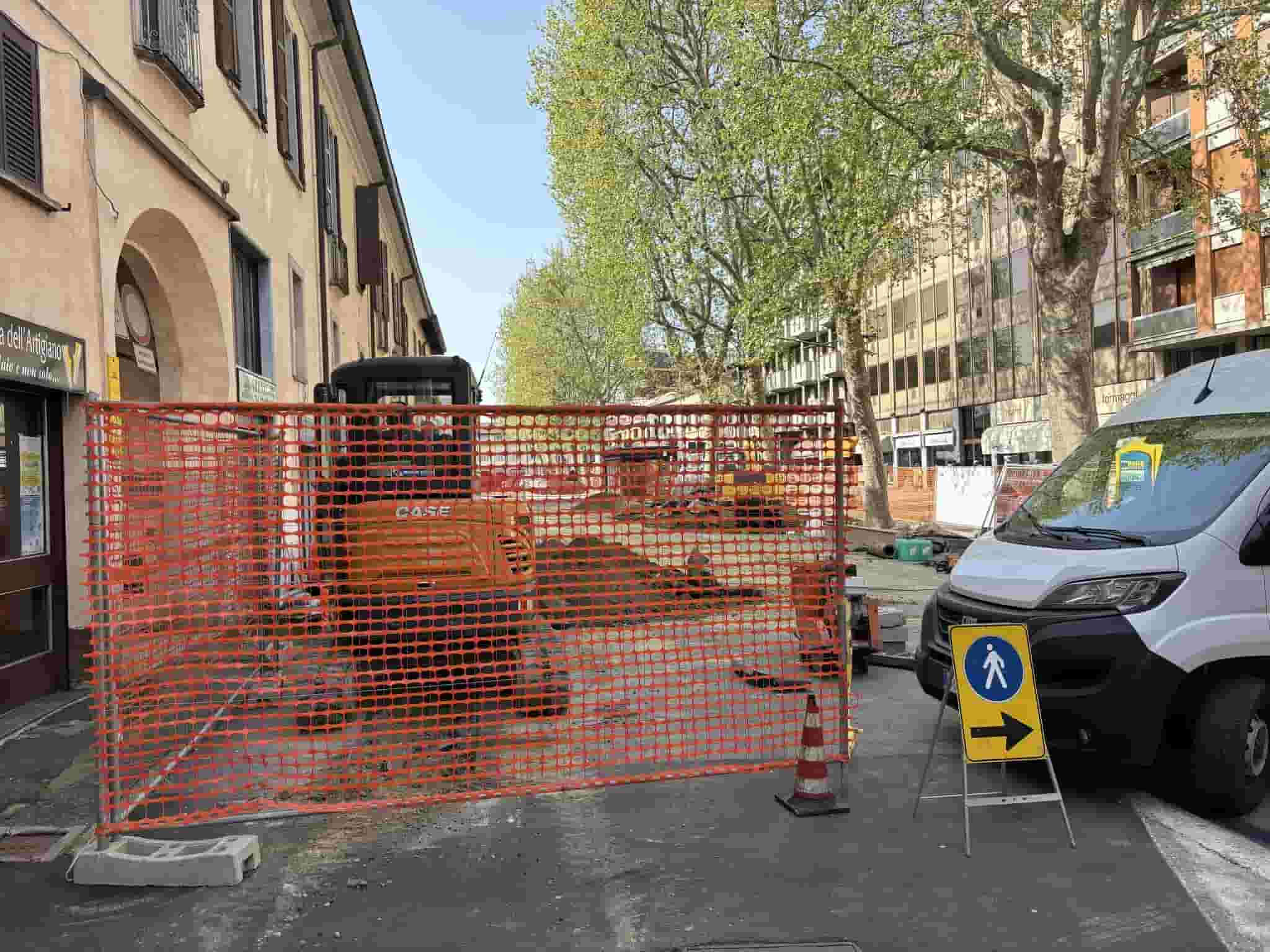 lavori piazza melegnano-min