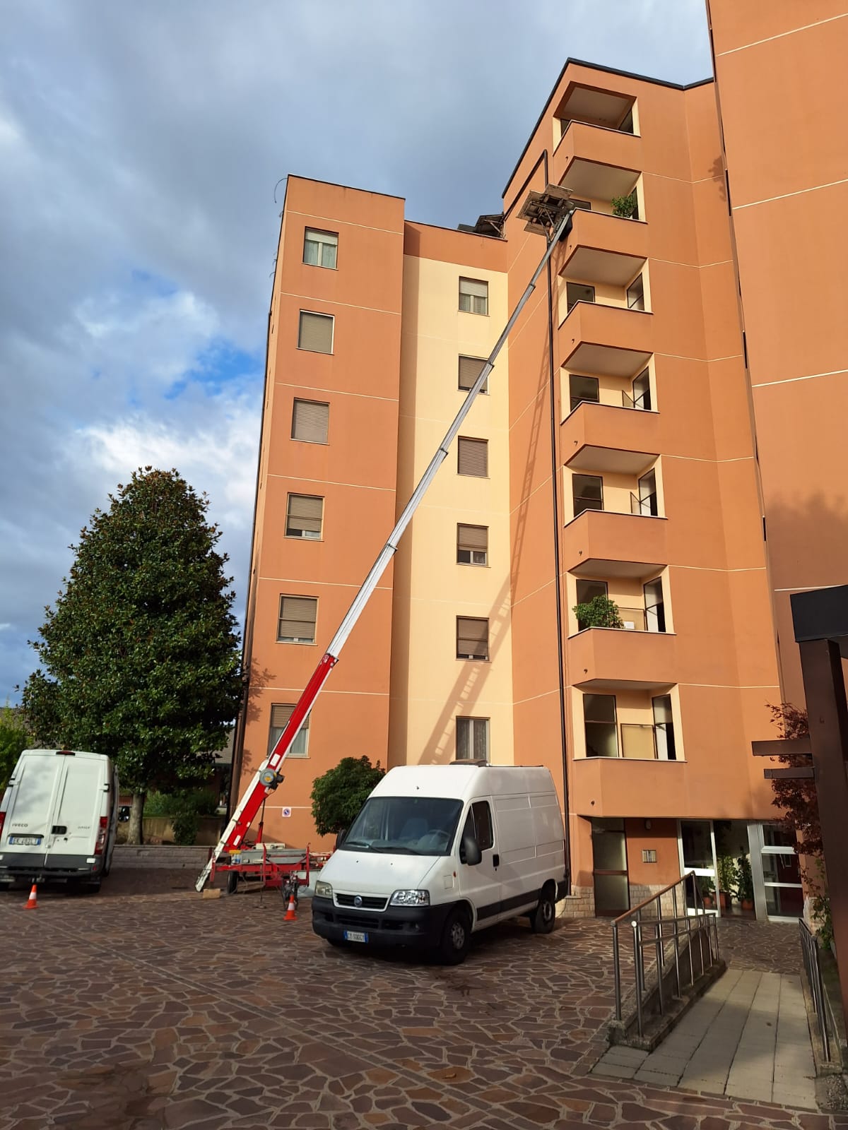 Tra. Tra. Services Group