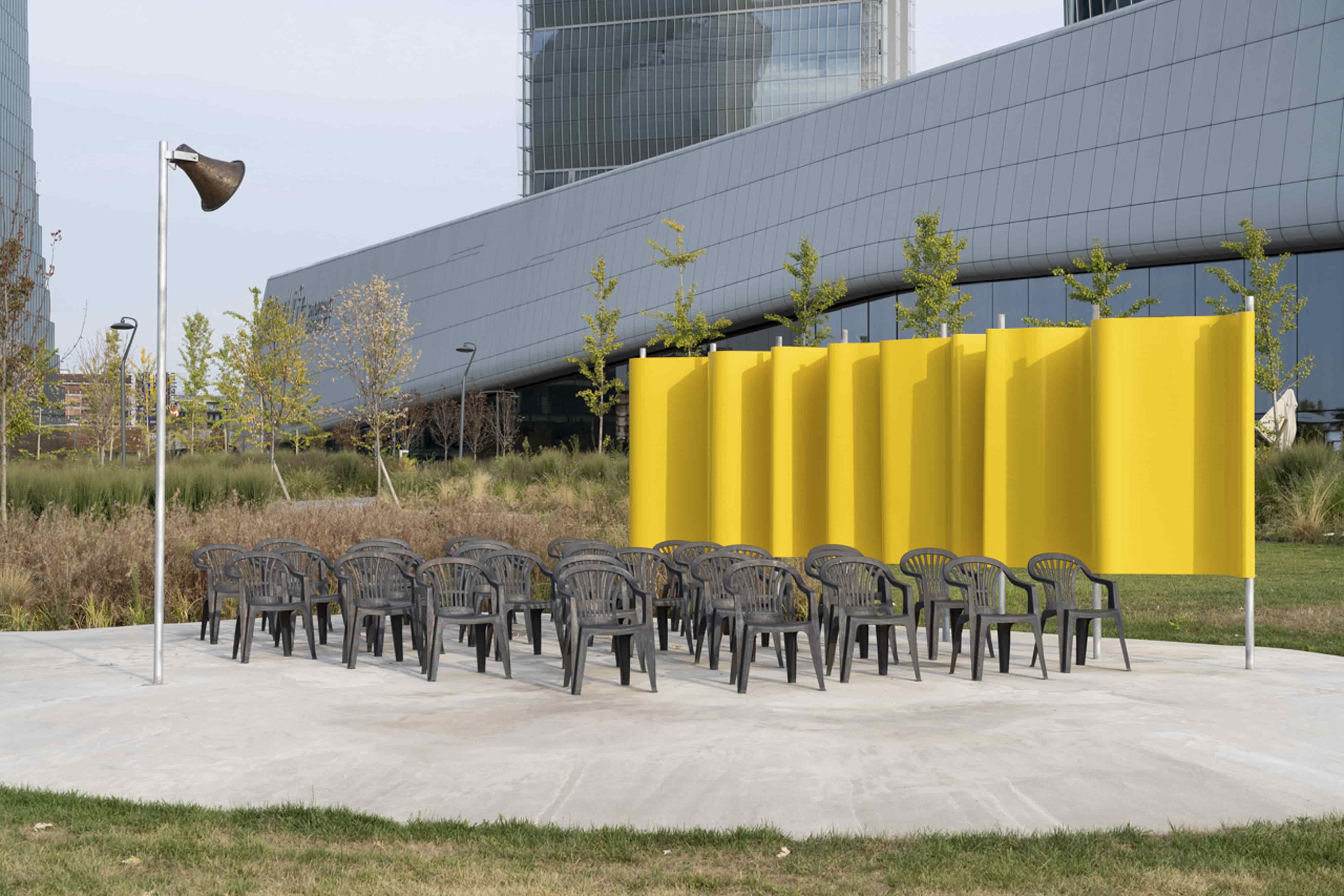 LM_Sundown_ City Life-min