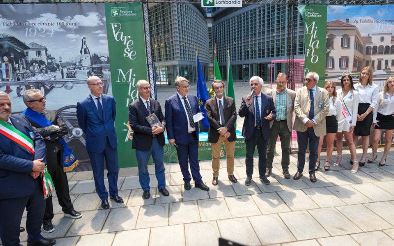 inaugurazione mostra A8