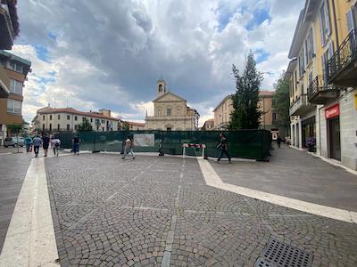 saronno piazza libertà