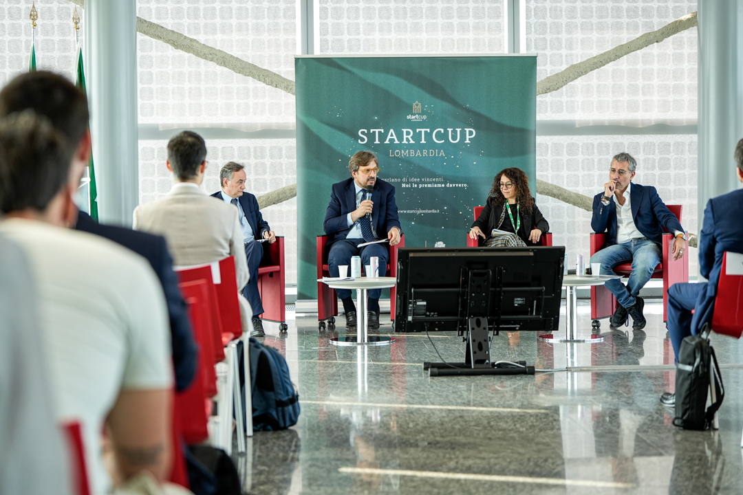 startcup-2024-foto-presentazione-2