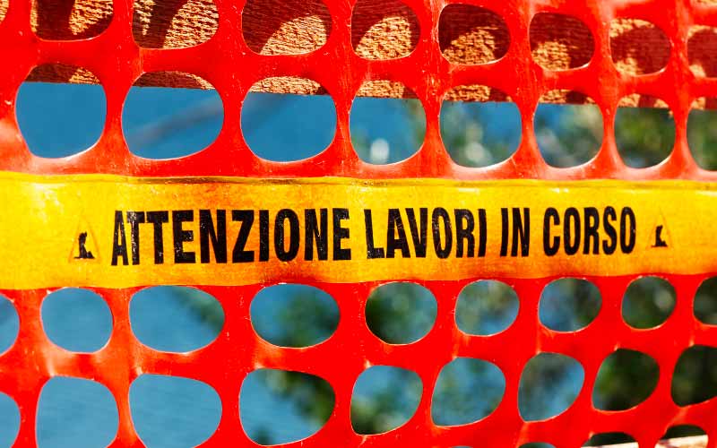 attenzione lavori in corso