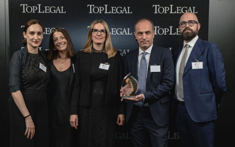 gruppo cap top legal