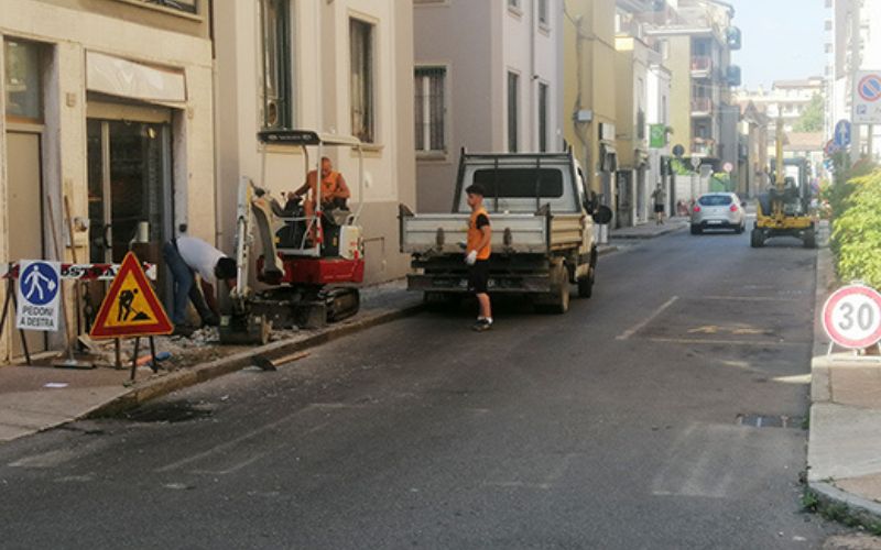 lavori via trieste san giuliano