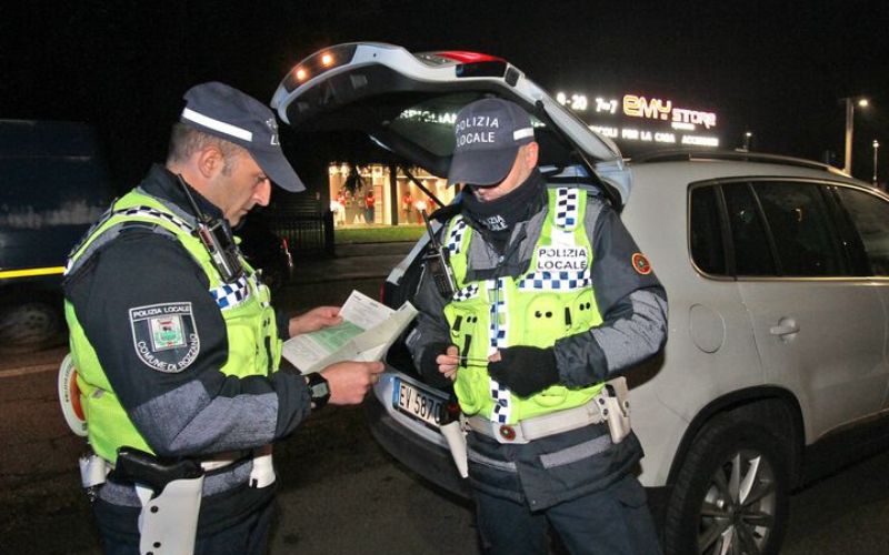 rozzano polizia locale