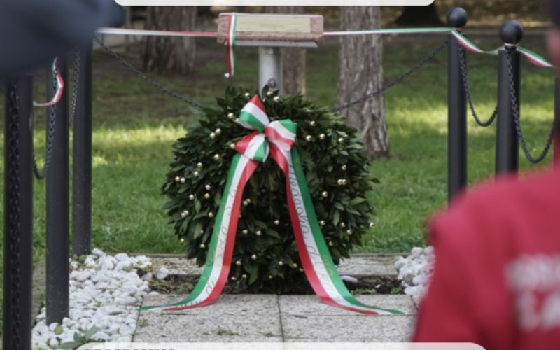 corona cerimonia commemorazione