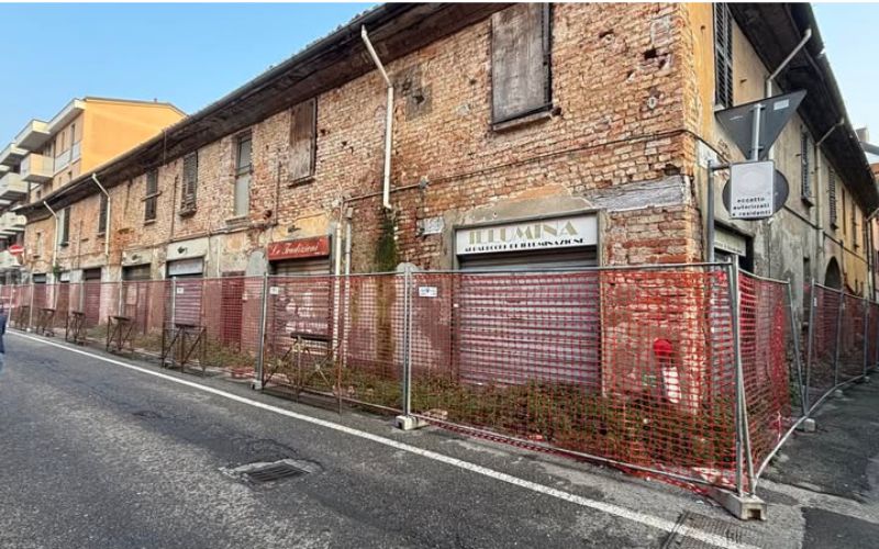 melegnano via castellini