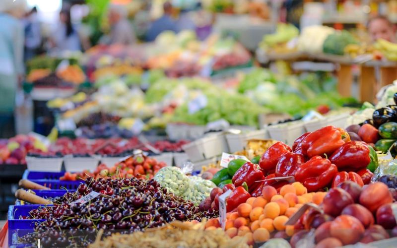 mercato ortofrutta bancarella
