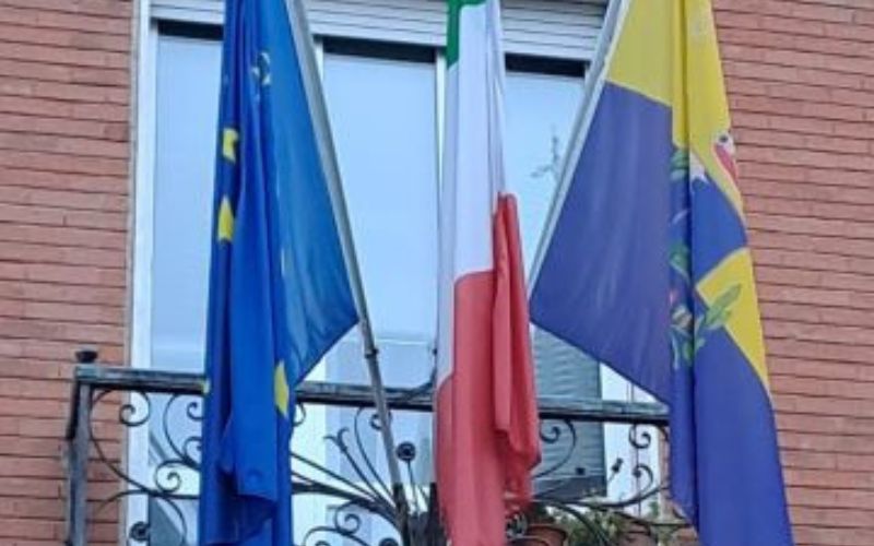 bresso bandiere mezz'asta