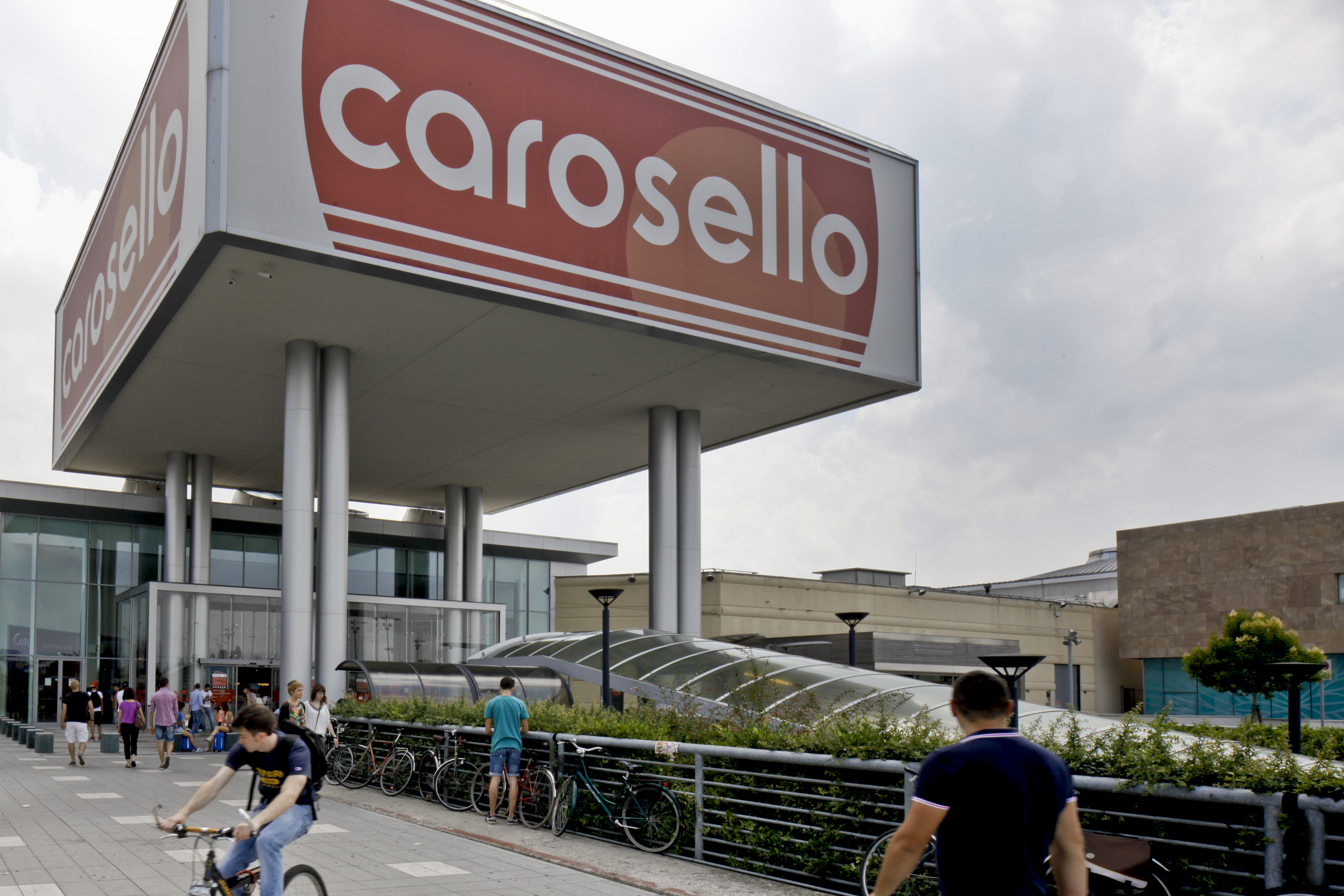 Centro Commerciale Carosello