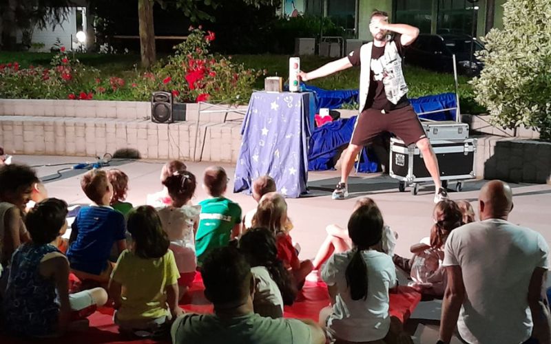 clown mago spettacolo bambini