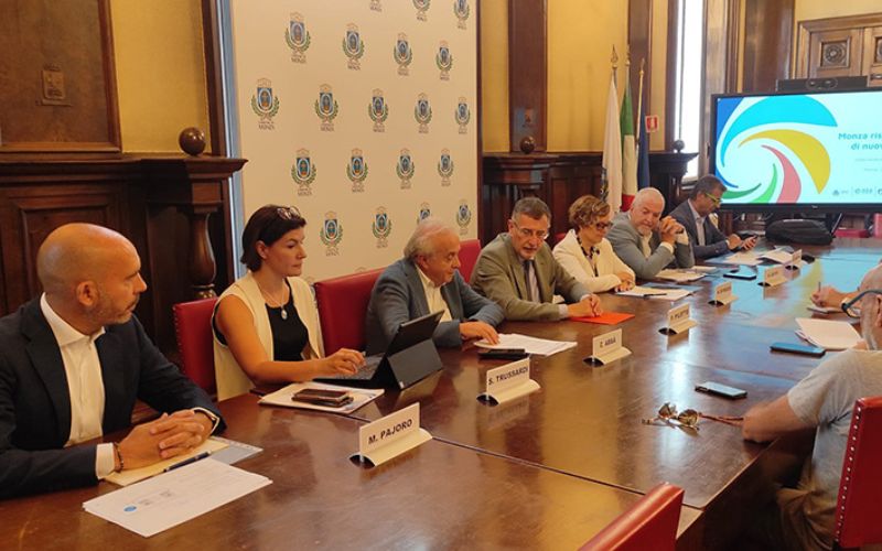 illuminazione monza conferenza