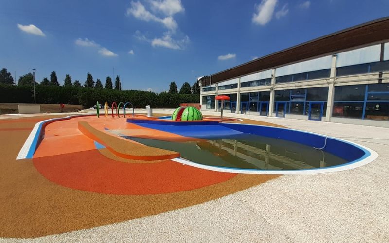 piscina pia grande monza