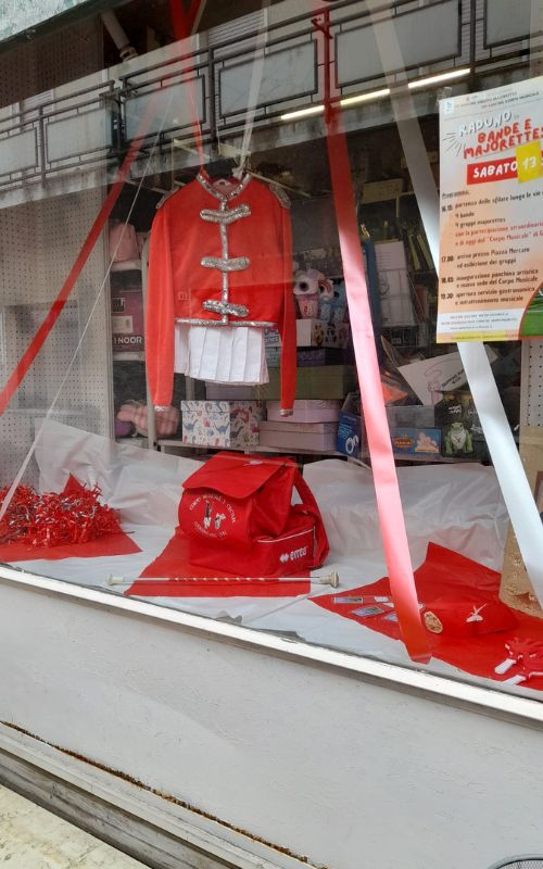 gerenzano 50 anni marjorettes