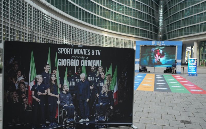 armani piazza lombardia