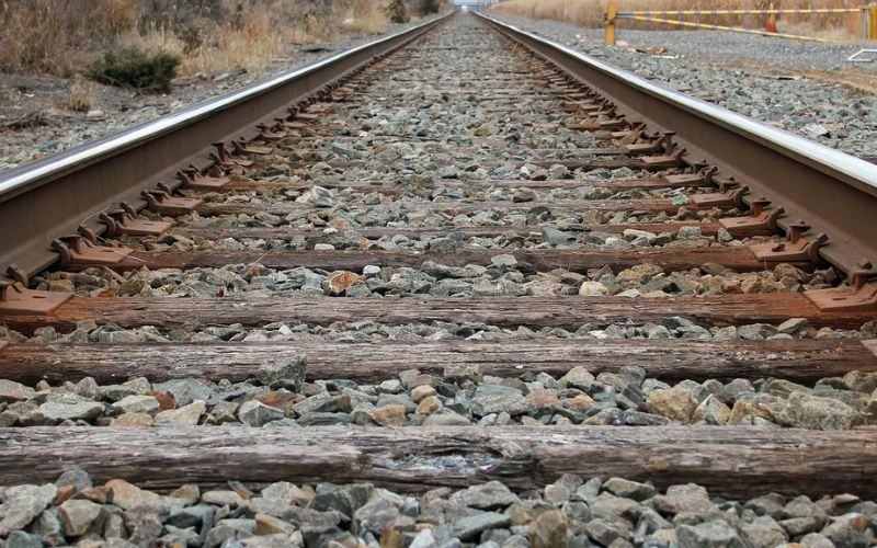 treno binario memoria